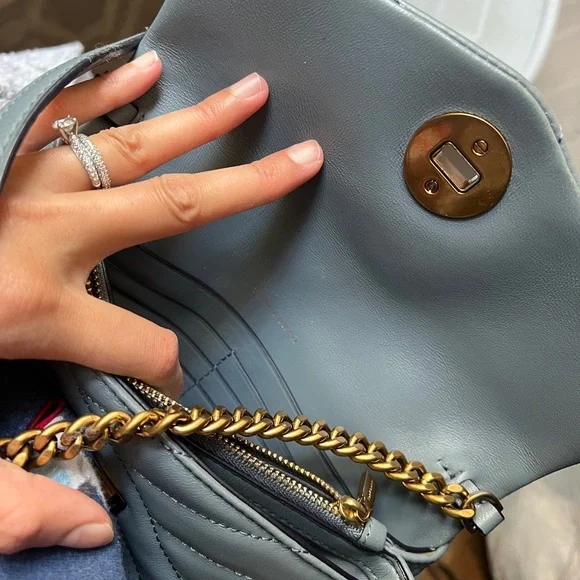 Tory Burch Quilted Kira Chevron Clutch - Picture 4 of 5